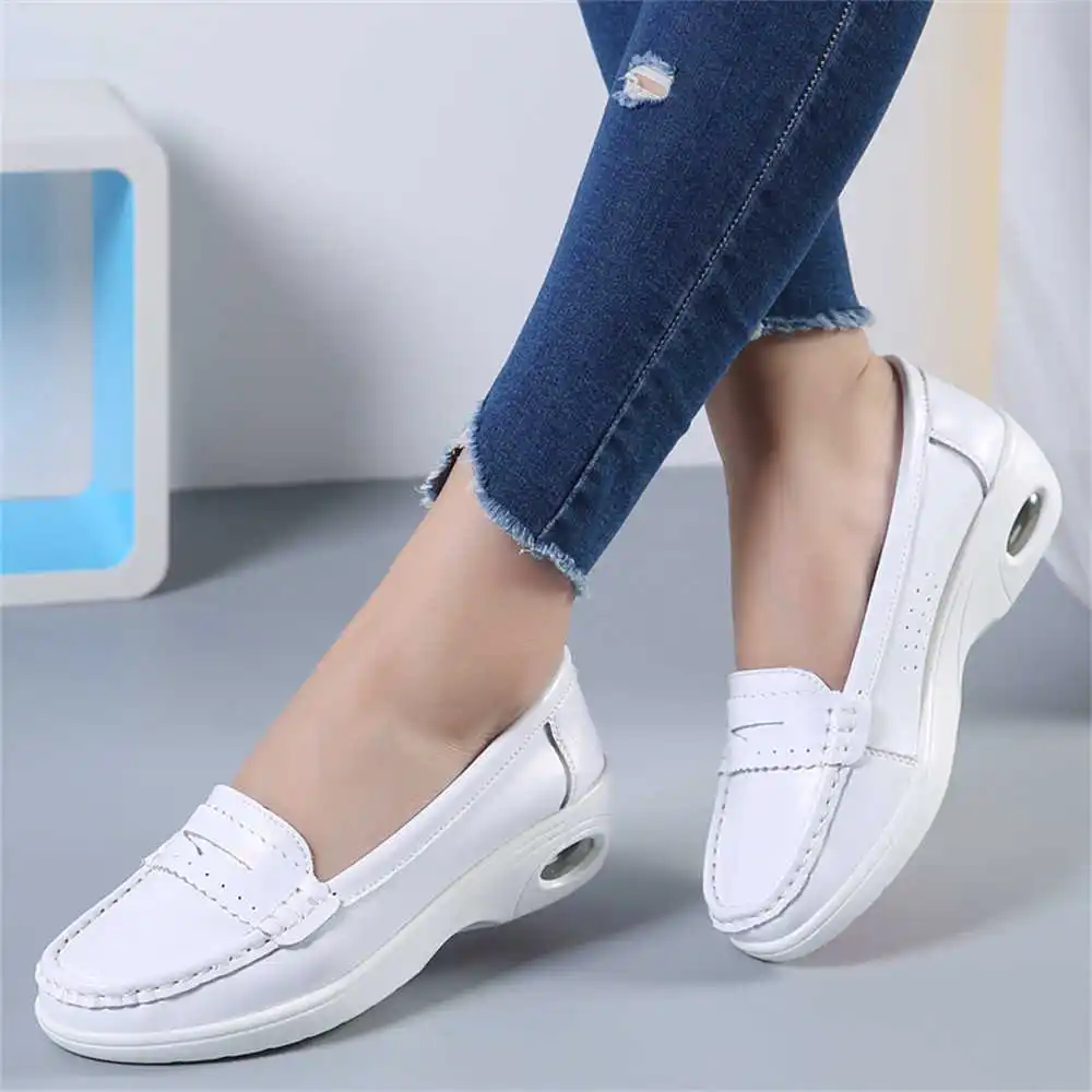 Белые кроссовки без шнуровки н – обзор и цена Men'S Best Sneakers For Formal Wear